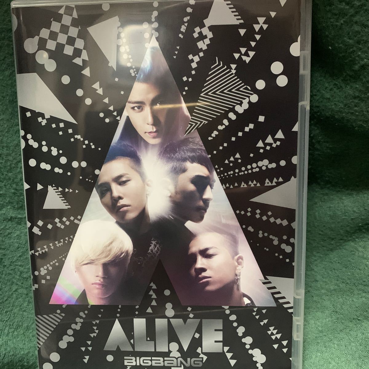 ALIVE (Type A) ［CD+2DVD+PHOTOBOOK］＜初回生産限定盤＞