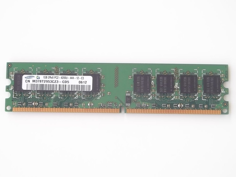 ■SAMSUNG 1GB M378T2953CZ3-CD5 PC2-4200U (DDR2-533) DDR2 DIMM CL4 SDRAM 533Mhz NON-ECC Unbuffered 240pin 1枚 中古 送料210円_■SAMSUNG 1GB M378T2953CZ3-CD5 PC2-4200U