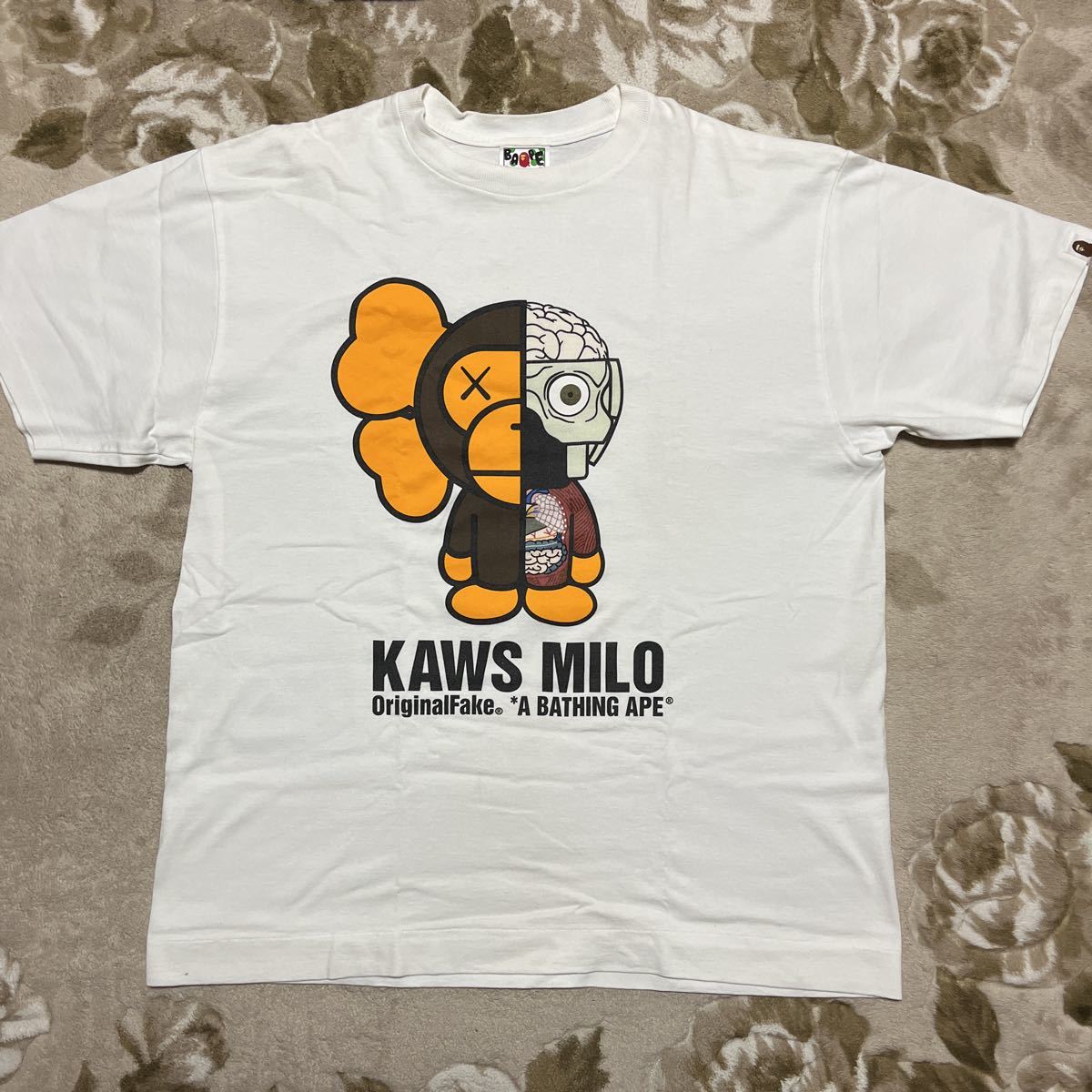 A BATHING APE BAPE KAWS BABY MILO original fake tシャツ tee A BATHING APE BAPE KAWS BABY MILO original fake tシャツ tee