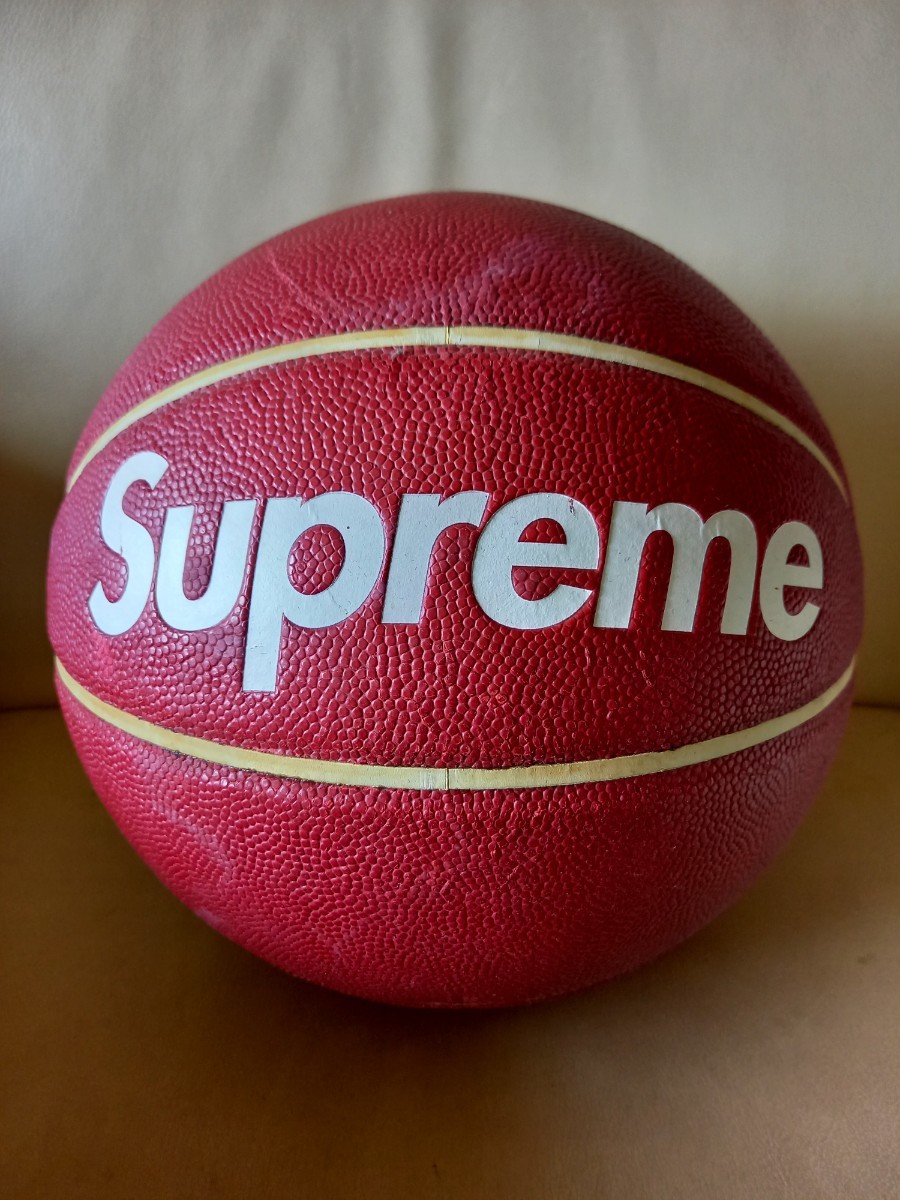 Supreme SPALDING バスケットボール