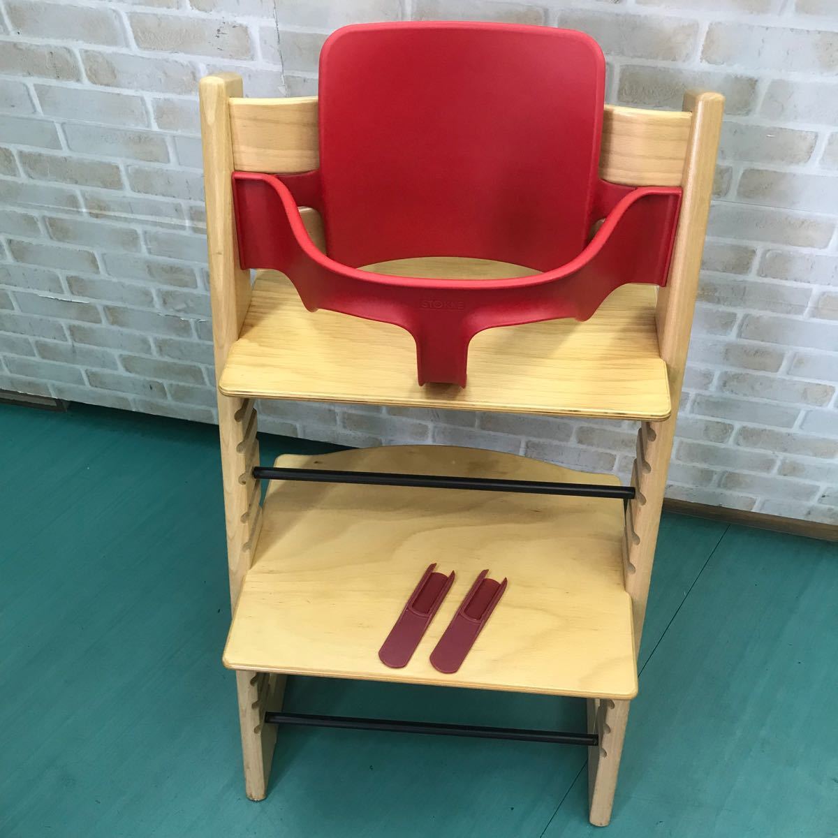 ストッケ トリップトラップ ベビーシート付き チェア(¥14,000