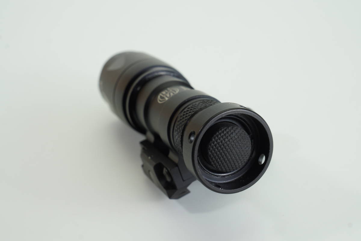 Yahoo!オークション - Surefire KX1A M300 200 Lumen (Leupold Yahoo!オークション - Surefire KX1A M300 200 Lumen (Leupold