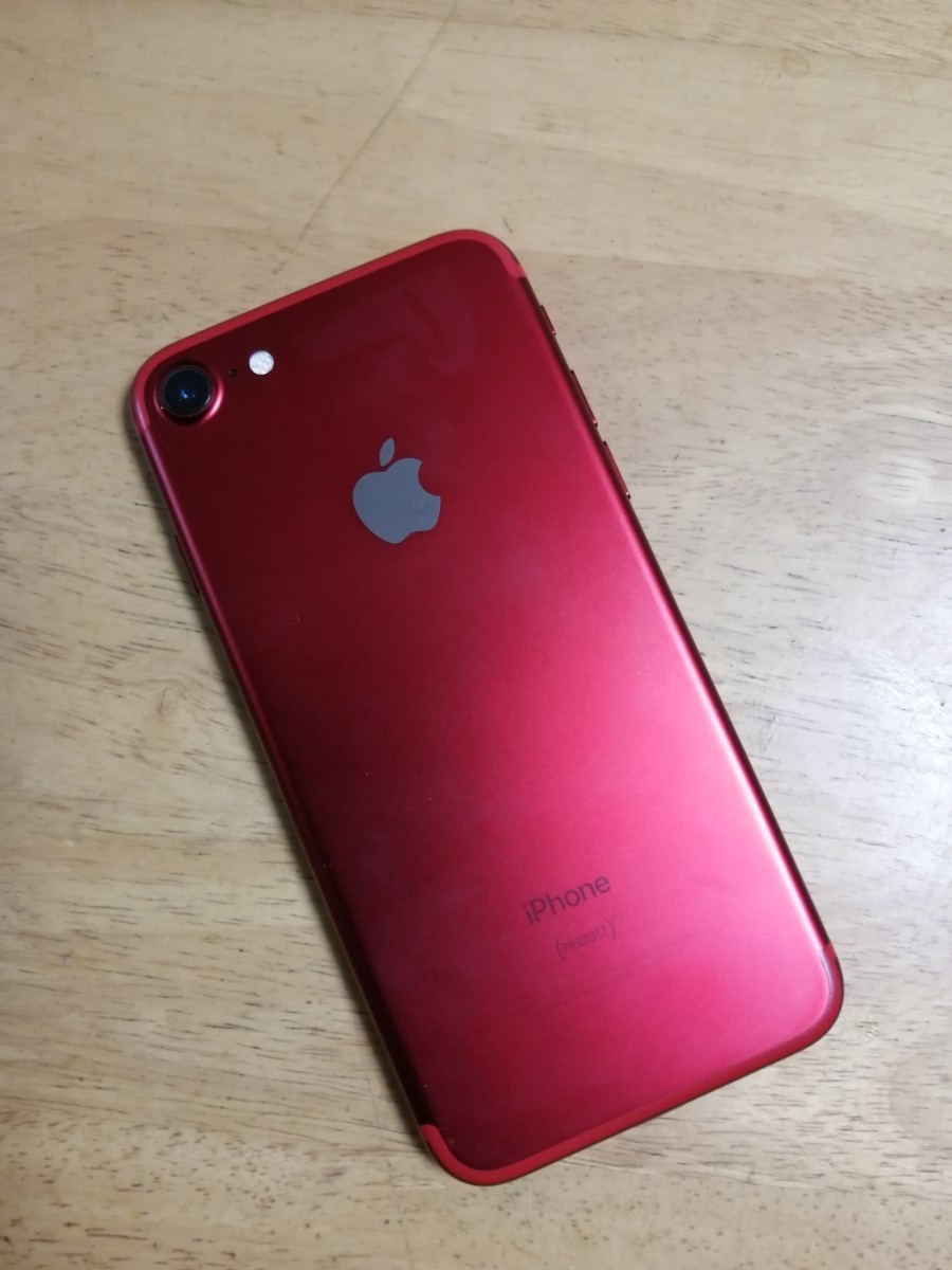 売れ済特注 値下げ中【美品】iPhone7 Red 128GB SIMフリー スマートフォン本体