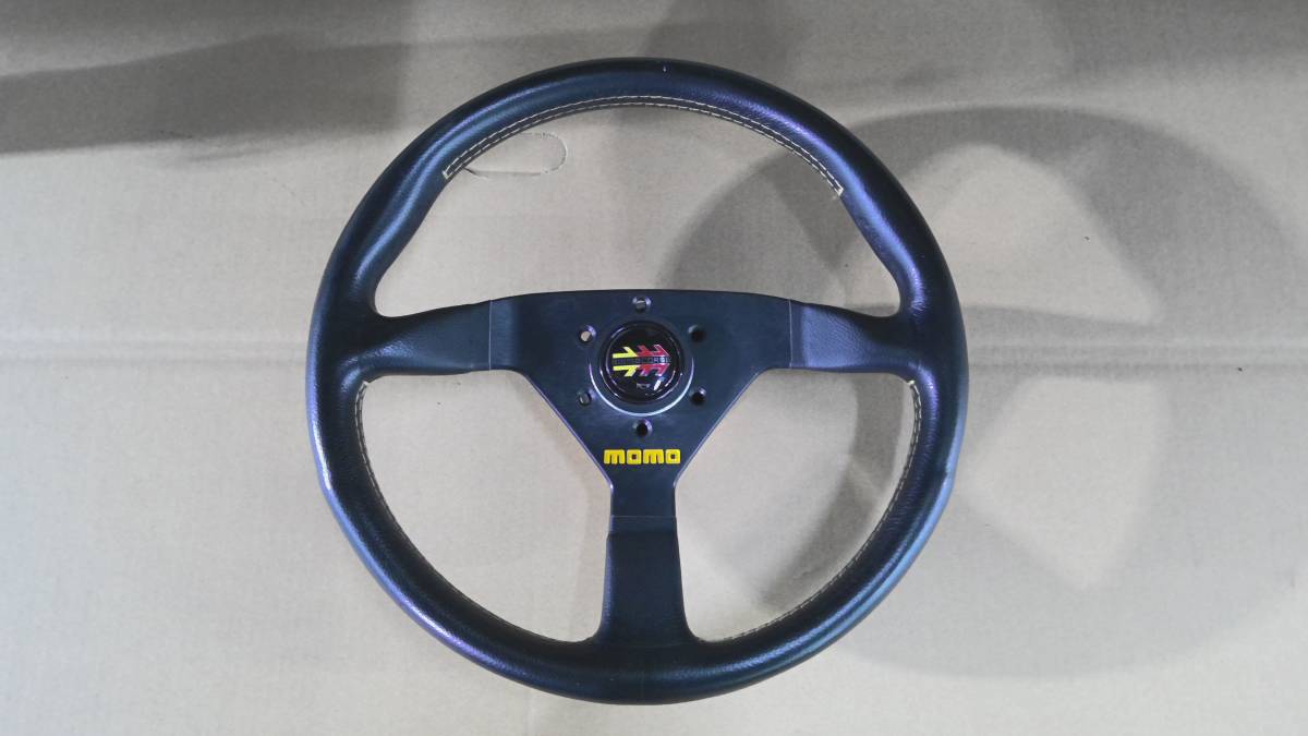 MOMO モモ ヴェローチェレーシング ステアリング 320mm 品 www.lram-fgr.ma