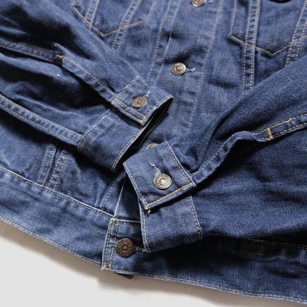 00's クロアチア製 ユーロ リーバイス 70500 デニム トラッカージャケット (L) 濃紺 Gジャン 00年代 ヨーロッパ Levi's_画像4