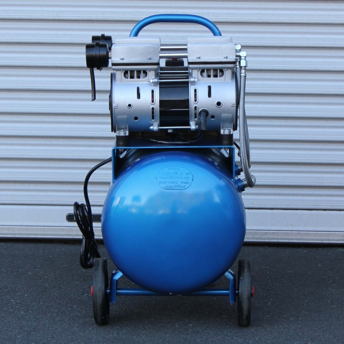 SKTOKI 静音タイプ エアー コンプレッサー オイルレス 50L SKTOKI 静音タイプ エアー コンプレッサー オイルレス 50L