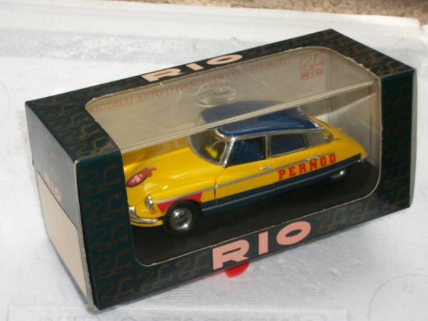 『シトロエンDS ミニカー RIO』新品 イタリア製 1/43 旧車_画像2