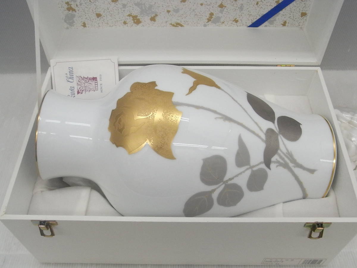 大倉陶園 金彩 バラ 薔薇 大型 フラワー ベース 花瓶 35cm