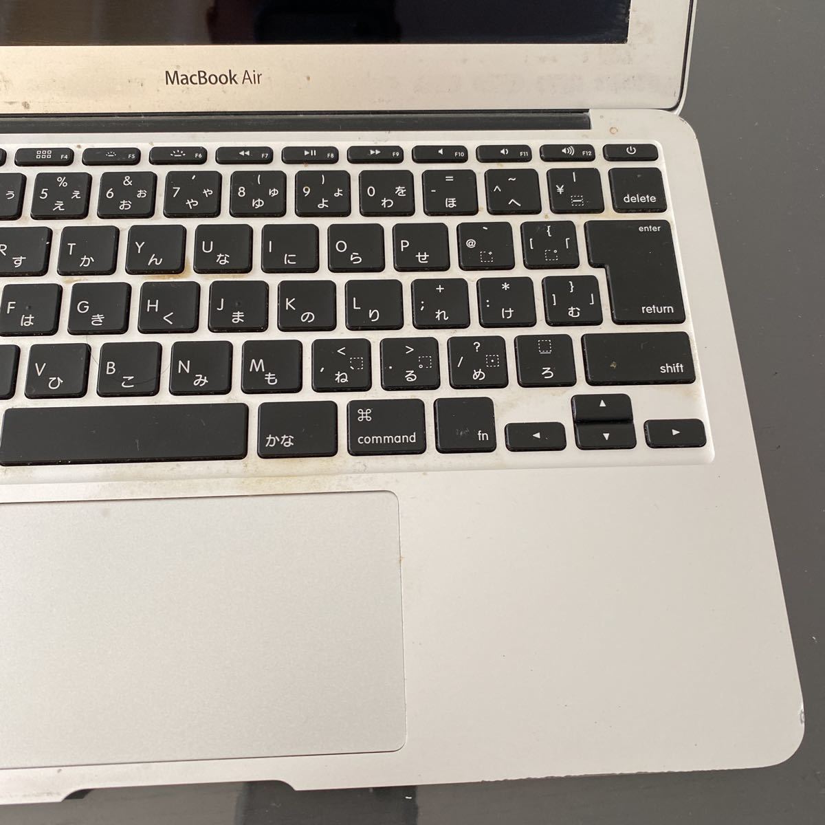 MacBook Air A1465 EMC2924 2015モデル　ジャンク_画像3