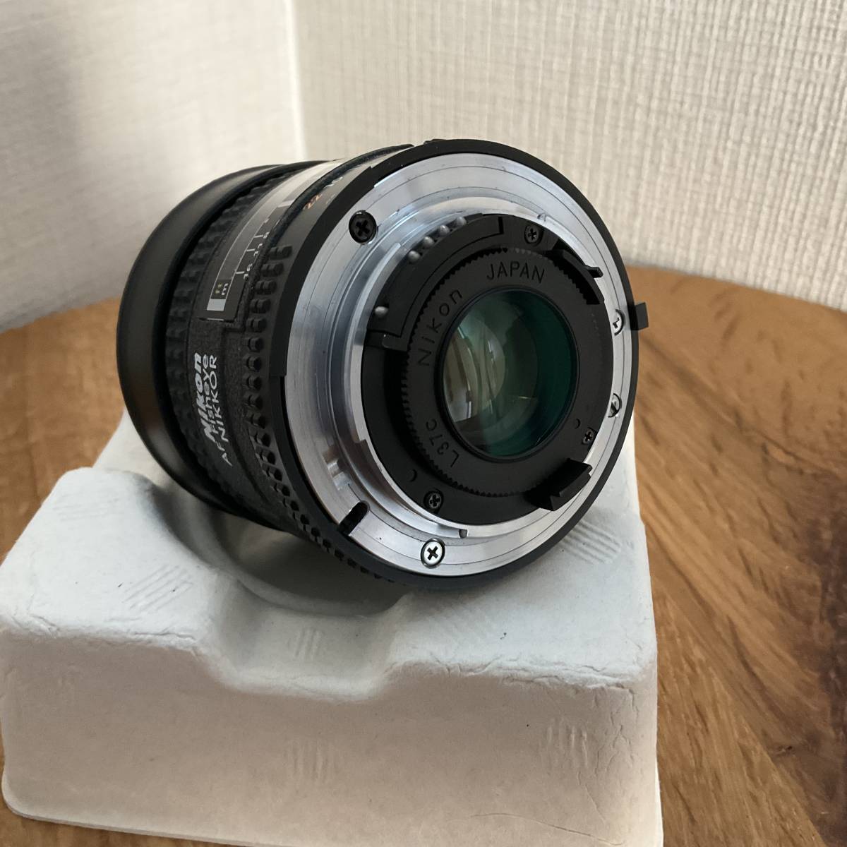 AF Fisheye Nikkor 16mm f/2.8D 程度上 中古 AF Fisheye Nikkor 16mm f/2.8D 程度上 中古