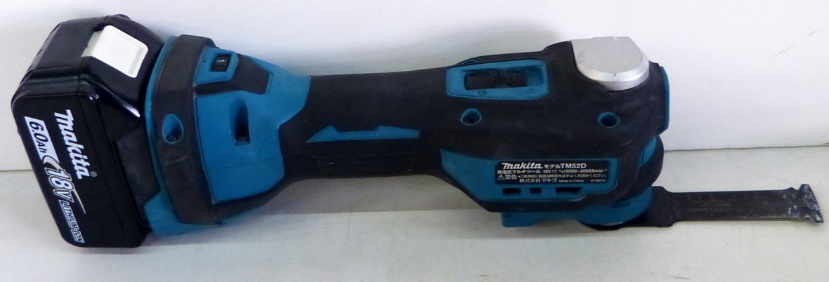 ☆makita マキタ マルチツール【TM52D】本体+バッテリー1個18V/6.0Ah USED品☆_画像2