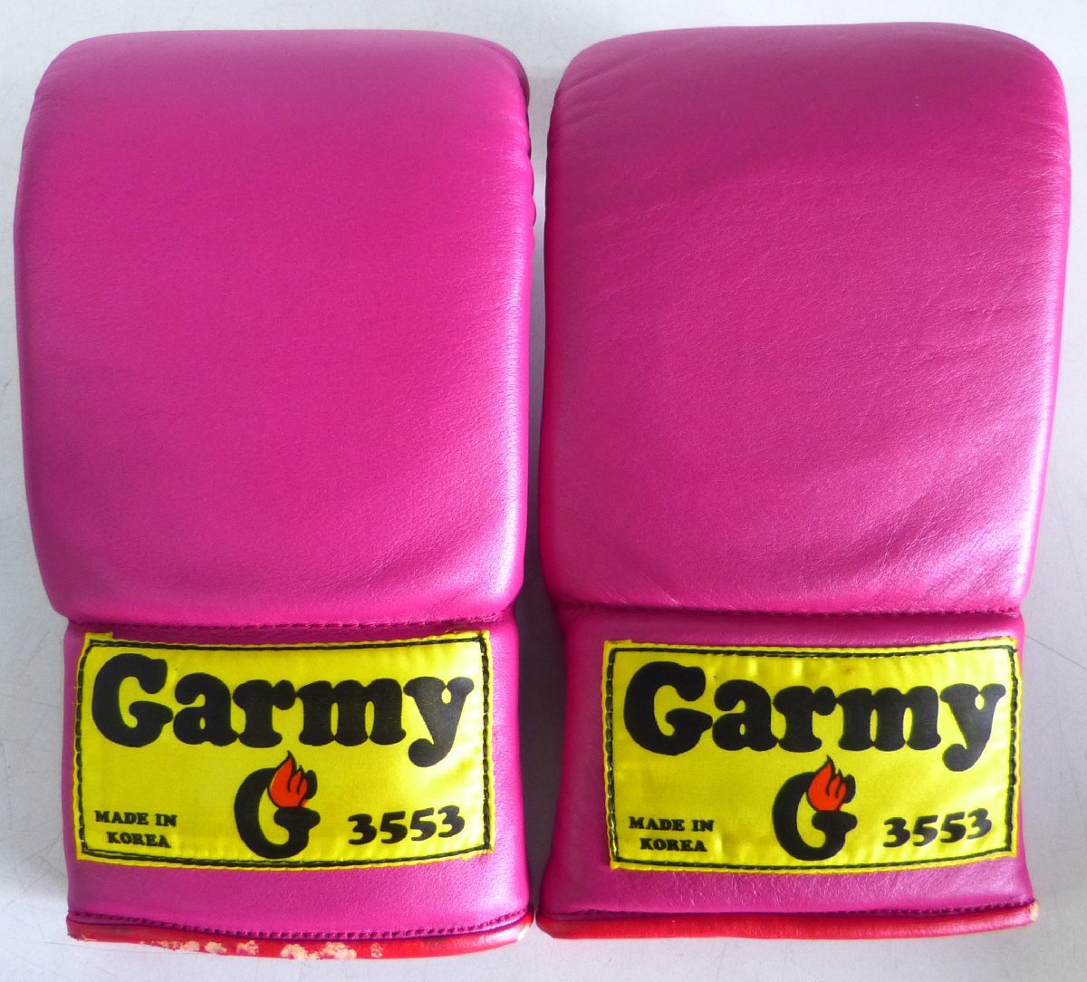 * storage goods!Garmy boxing punching glove G3553 left right set L size *