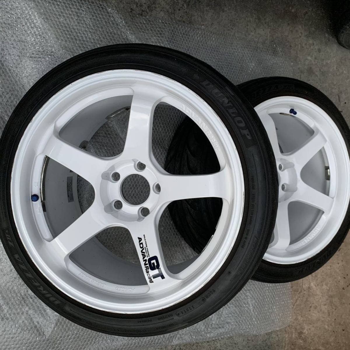 2021年秋冬新作 アドバンレーシングGT プレミアム18インチ 10j+22