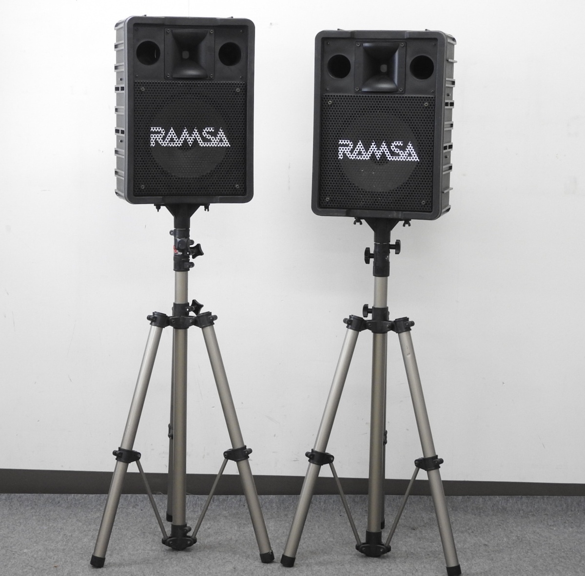 Yahoo!オークション - RAMSA ラムサ WS-A200 スピーカーペア Yahoo!オークション - RAMSA ラムサ WS-A200 スピーカーペア