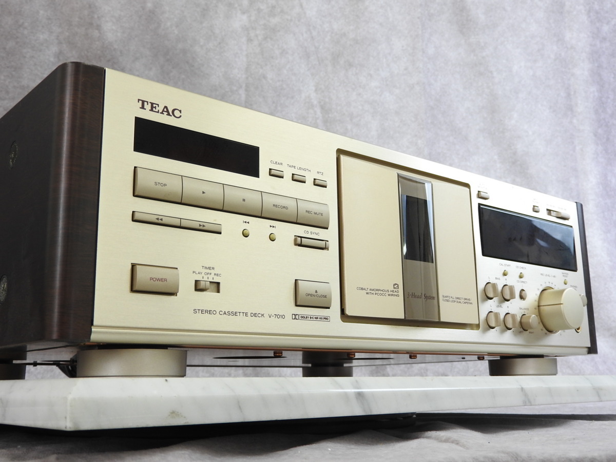 TEAC 3ヘッドカセットデッキ V-7010 新しい 63.0%OFF www