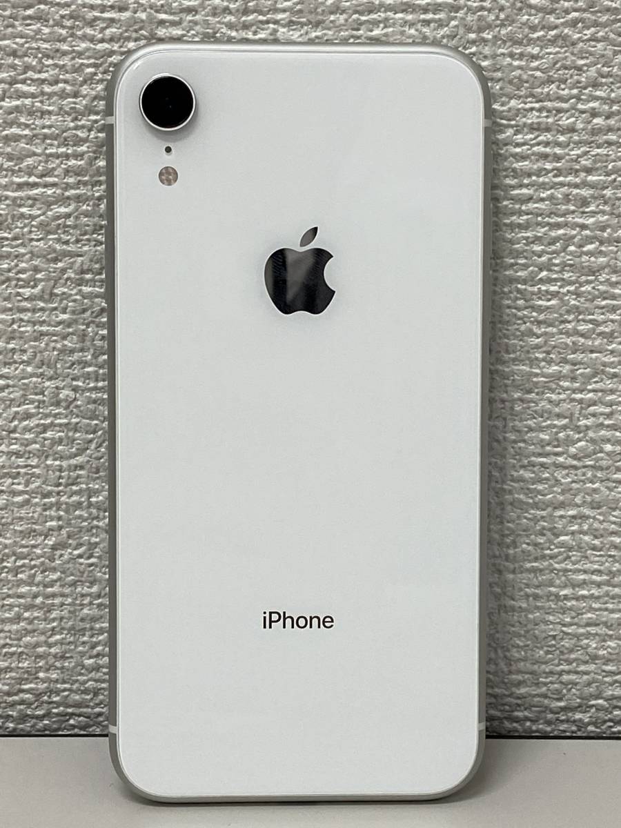 70：１円スタート iPhone XR SIMフリー WHITE Apple 128GB 品 キャリア 