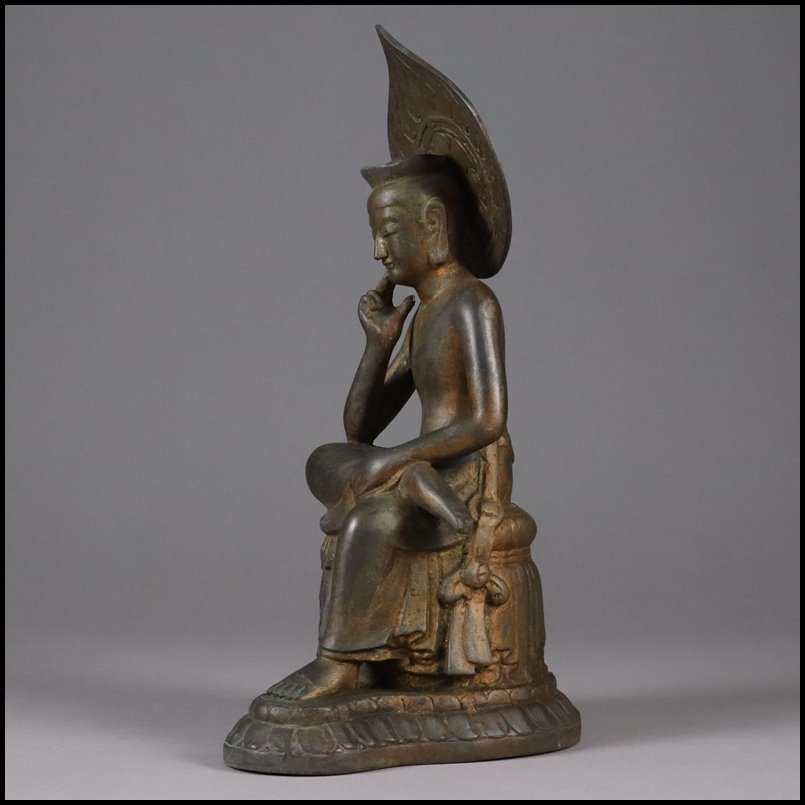仏教美術 古銅製 弥勒菩薩半跏思惟像 桐箱付 厨子 仏像 佛像 密教 寺院 