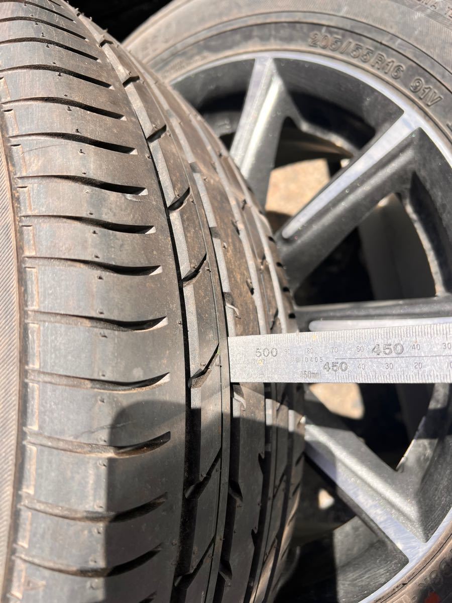 安いそれに目立つ バリ山社外16インチホイール205/55R16 タイヤ4本