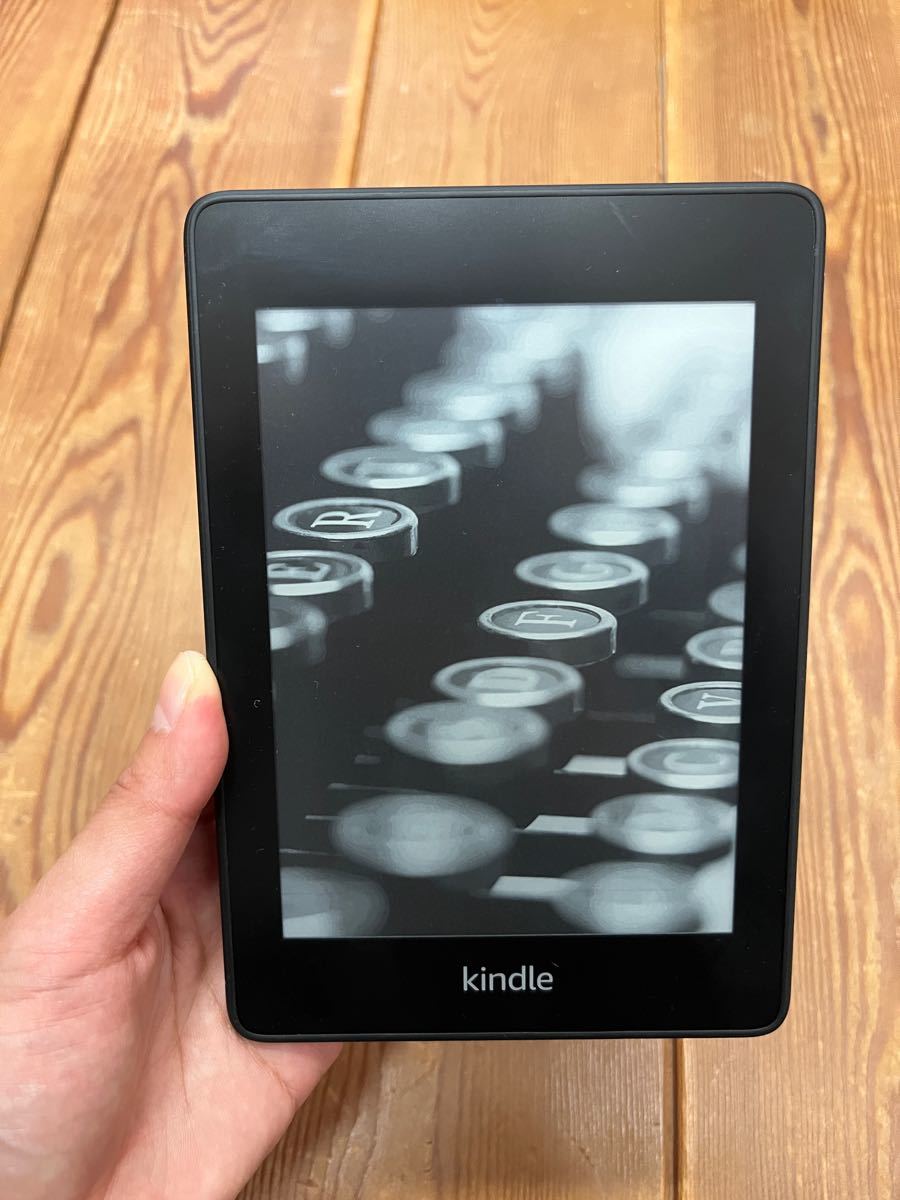 kindle paperwhite 第10世代 カバー付 ※充電ケーブル無し Amazon kindle paperwhite 第10世代 カバー付 ※充電ケーブル無し Amazon