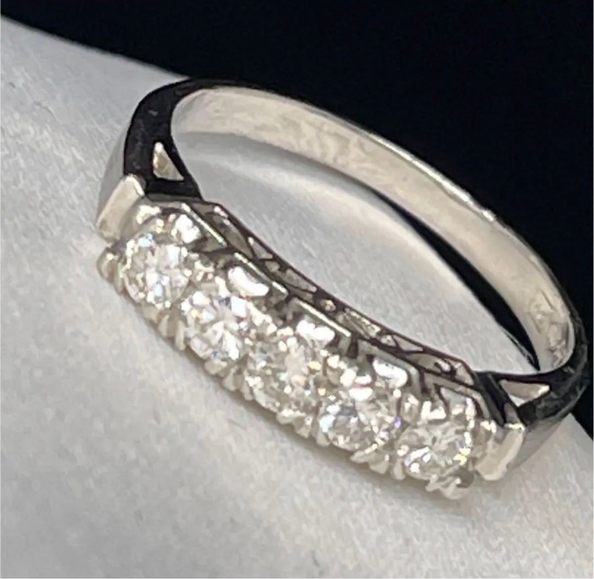 クリスマスツリー特価！ プラチナ　0.4ct プラチナリング　日本製　本物 指輪　ダイヤモンドリング　ダイヤモンド　ダイヤリング リング　pt850 プラチナ台