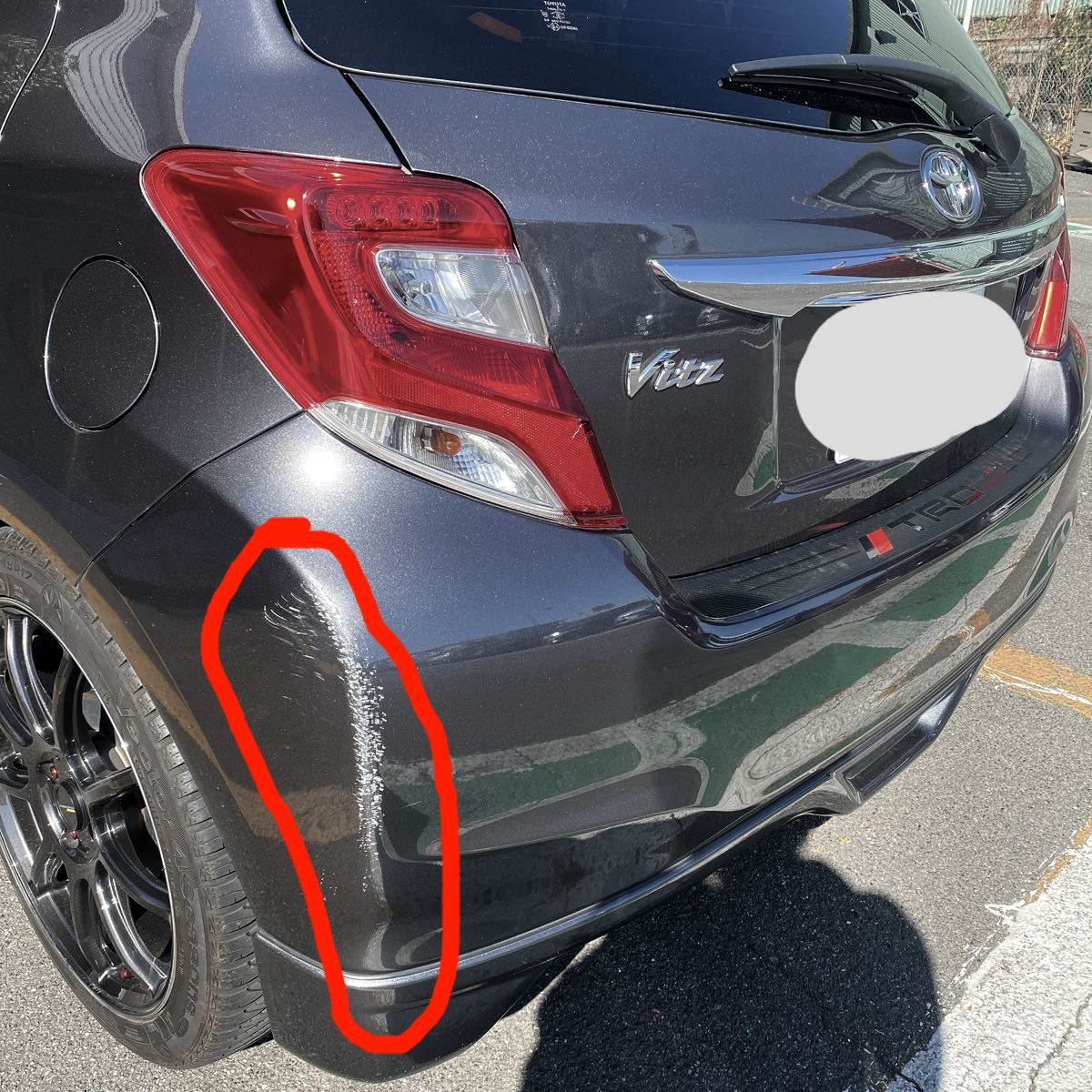 ガンメタ NSP130 Vitz 中期 純正 リア バンパー スポイラー付 リア