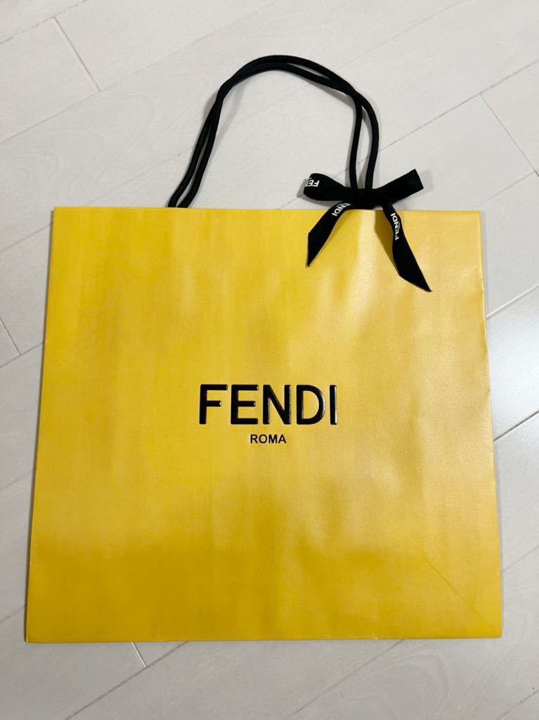 FENDI フェンディ 紙袋 - ショップ袋