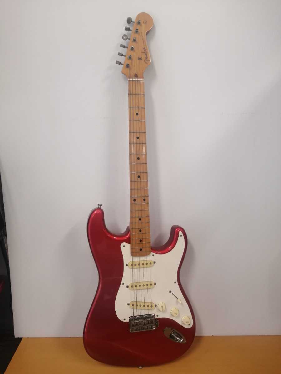 Fender フェンダー Stratocaster ストラトキャスター エレキギター