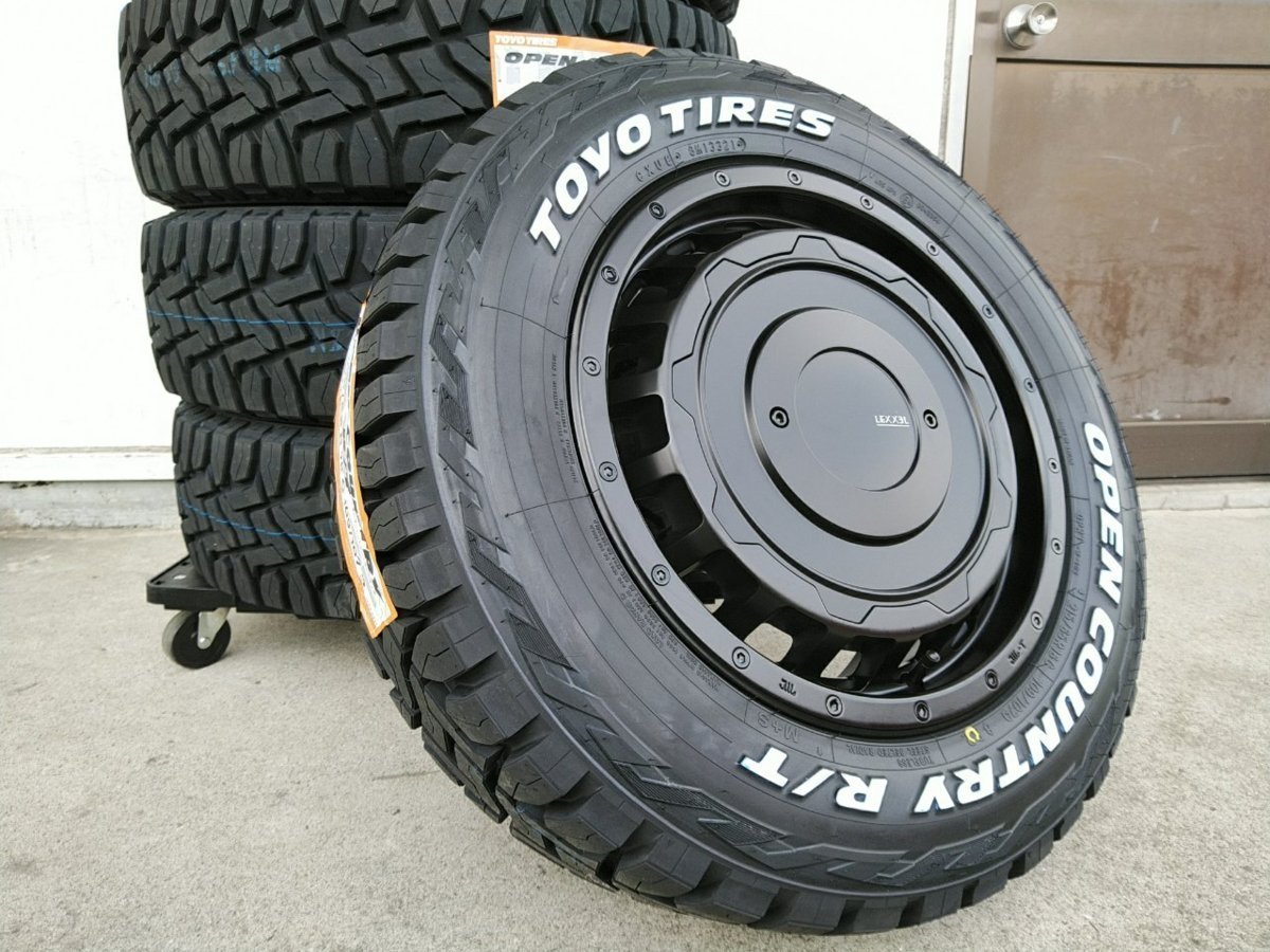 215/65R16 TOYO OPENCOUNTRY RT ハイエース200系 タイヤホイールセット 16インチ SwaGGer_画像3