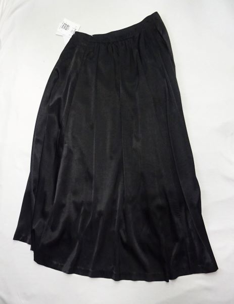  regular price 9,790 jpy Mayson Grey socollasokola fish tail skirt satin black 