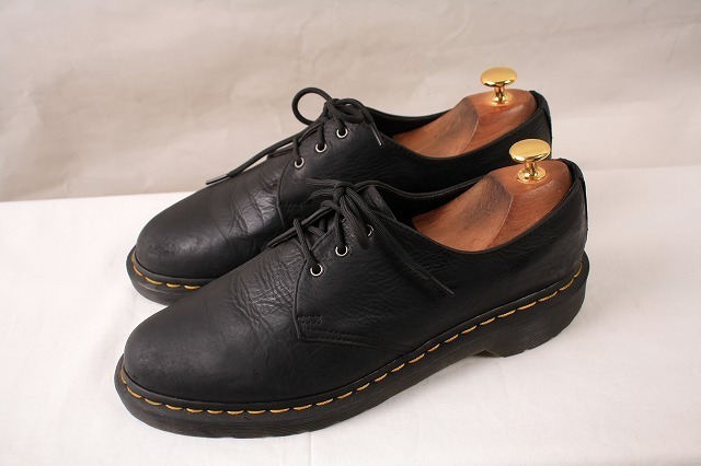 ドクターマーチン UK7 美品/25.5cm-26.0cm/3ホール 黒 ブラック ブーツ 本革 dr.martens 中古 古着 dm2693_画像1