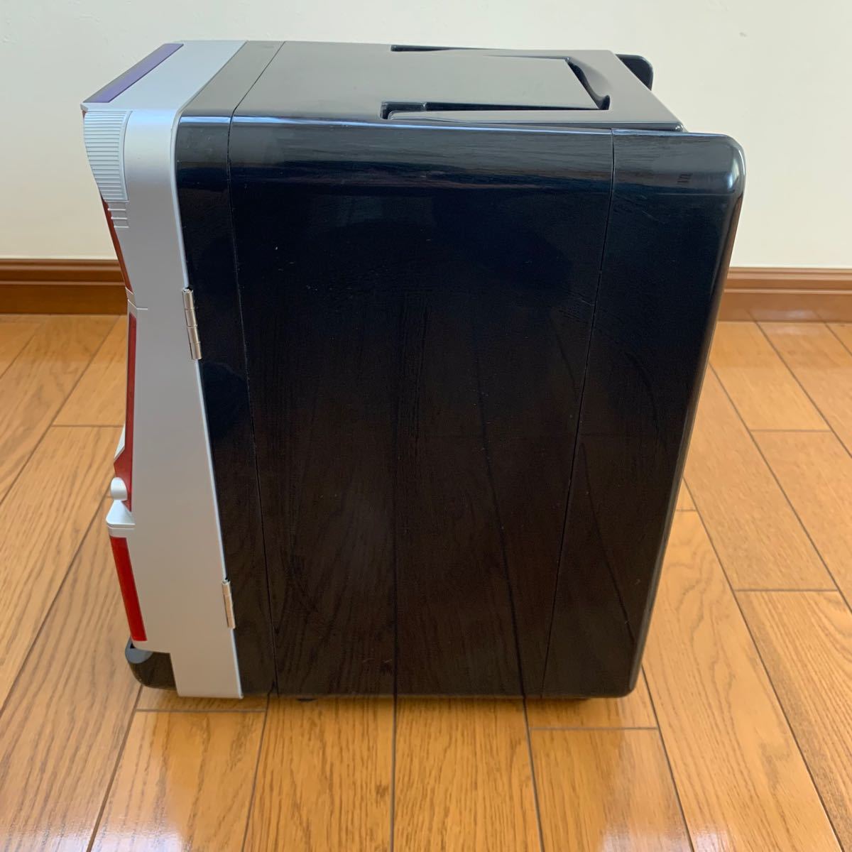 スロット 北斗の拳 ポータブル 温冷庫 冷蔵庫(黒王バージョン