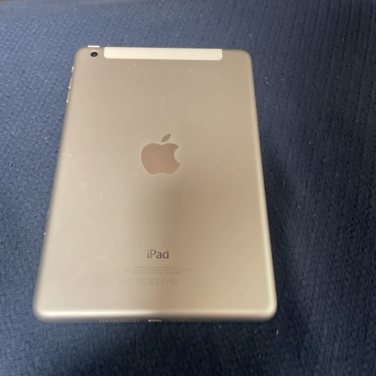 NO.6 【超美品】iPad mini Wi-Fi ＋Cellular 64GB ホワイト&シルバー MD545J/A 本体　SoftBank 利用制限　○ Apple