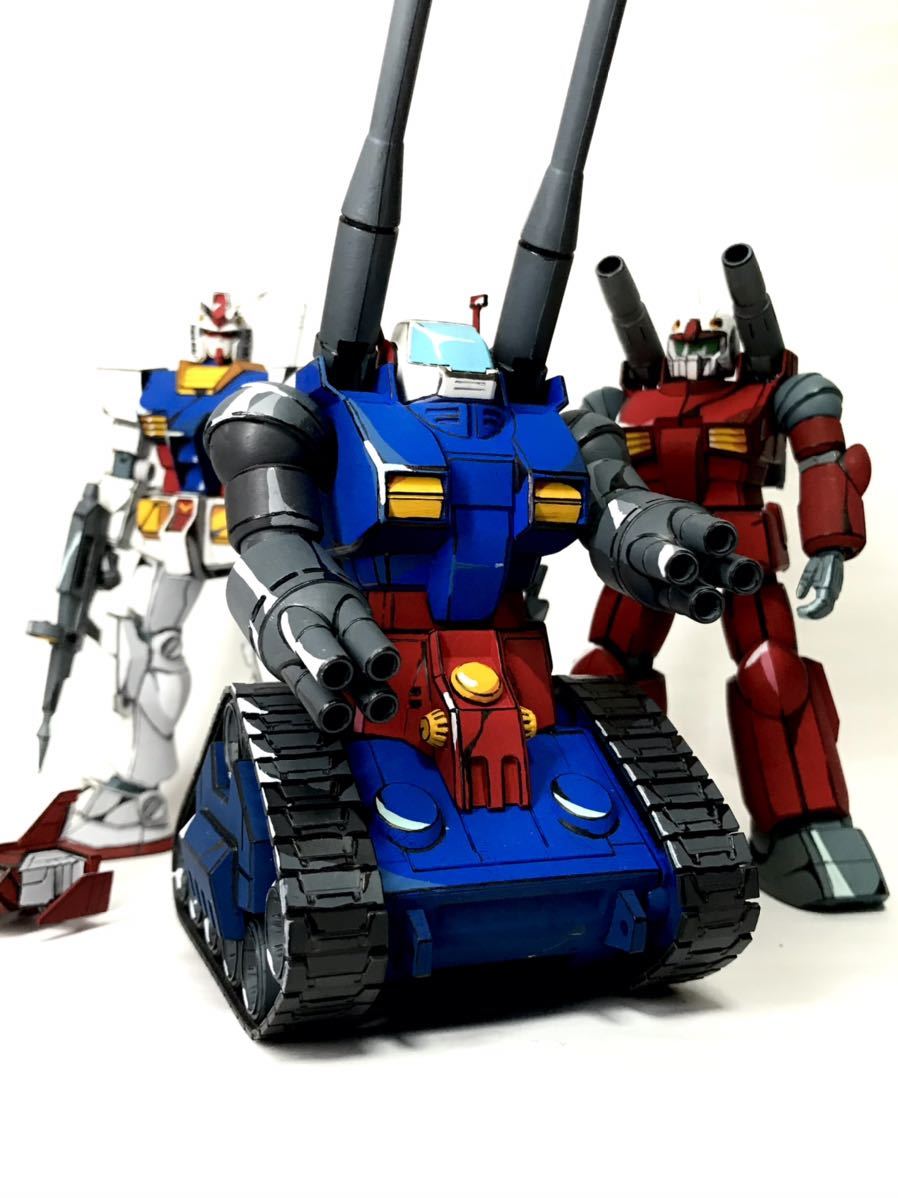 イラスト風塗装 V作戦HGキット 1/144 ガンダム ガンキャノン イラスト風塗装 V作戦HGキット 1/144 ガンダム ガンキャノン