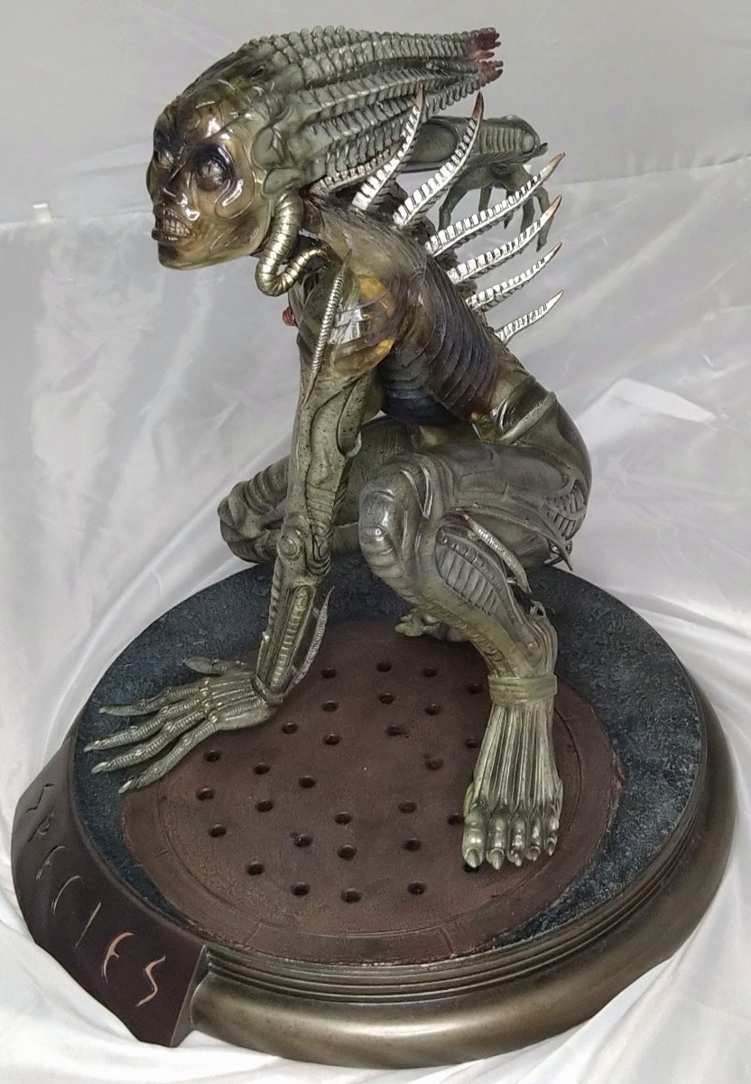 SIDESHOW スピーシーズ 種の起源 シル マケット 中古 サイド SIDESHOW スピーシーズ 種の起源 シル マケット 中古 サイド