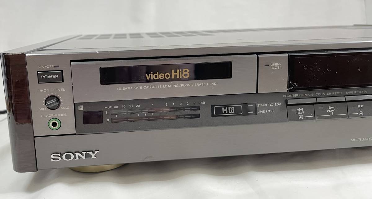 SONY EV-S900 NTSC Hi8ビデオカセットレコーダー 【ジャンク品】_画像3