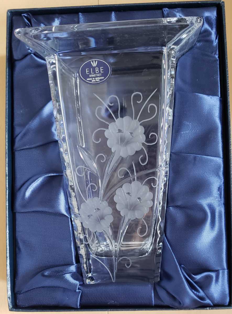 2022春夏新色】 ELBE crystal 花瓶 エルベクリスタル shubhamholidayhomes.com 2022春夏新色】 ELBE crystal 花瓶 エルベクリスタル shubhamholidayhomes.com