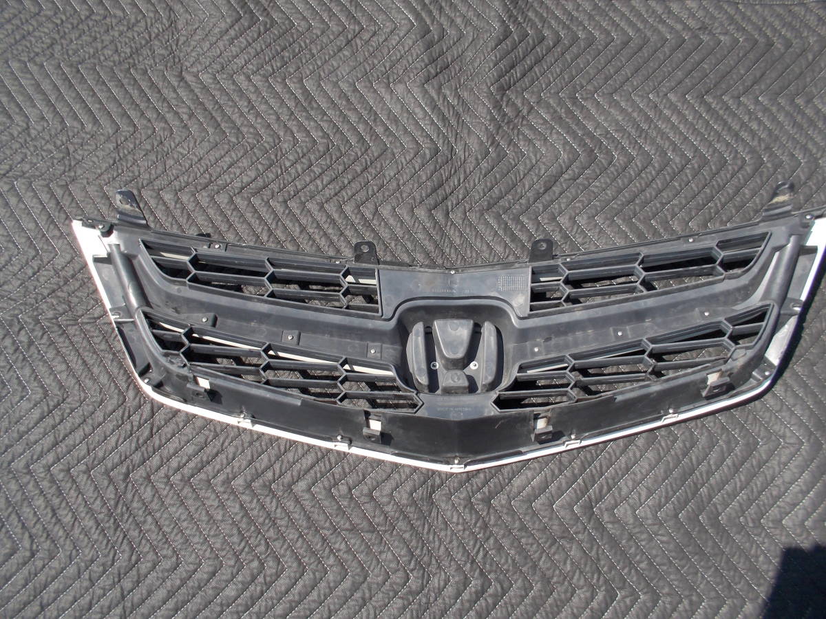 HONDA アコードツアラー CW2 CW1 CU2 CU1 モデューログリル NH624P HONDA アコードツアラー CW2 CW1 CU2 CU1 モデューログリル NH624P