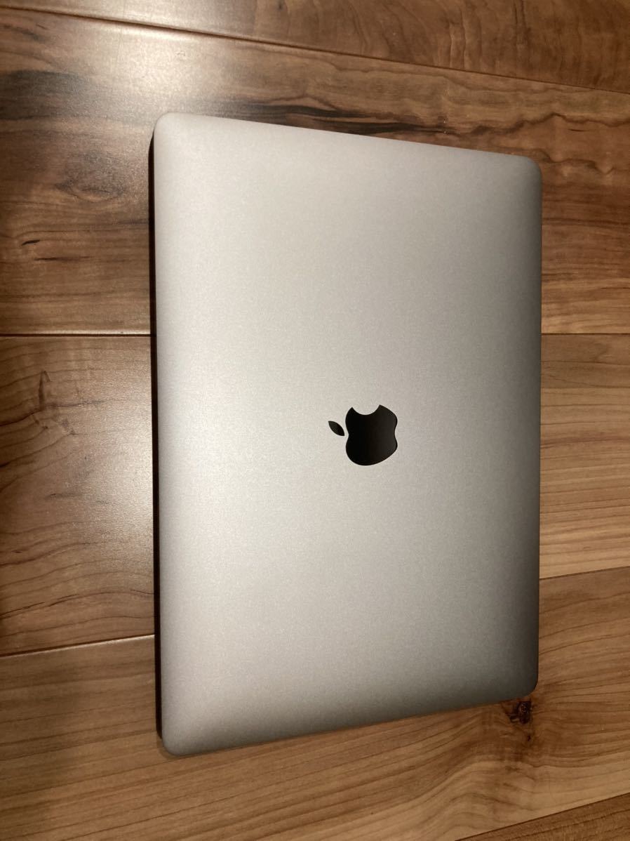 MacBook Pro 13インチ 2019 CTO メモリ16GB USキー配列 完動超美品 付属品未使用_画像3