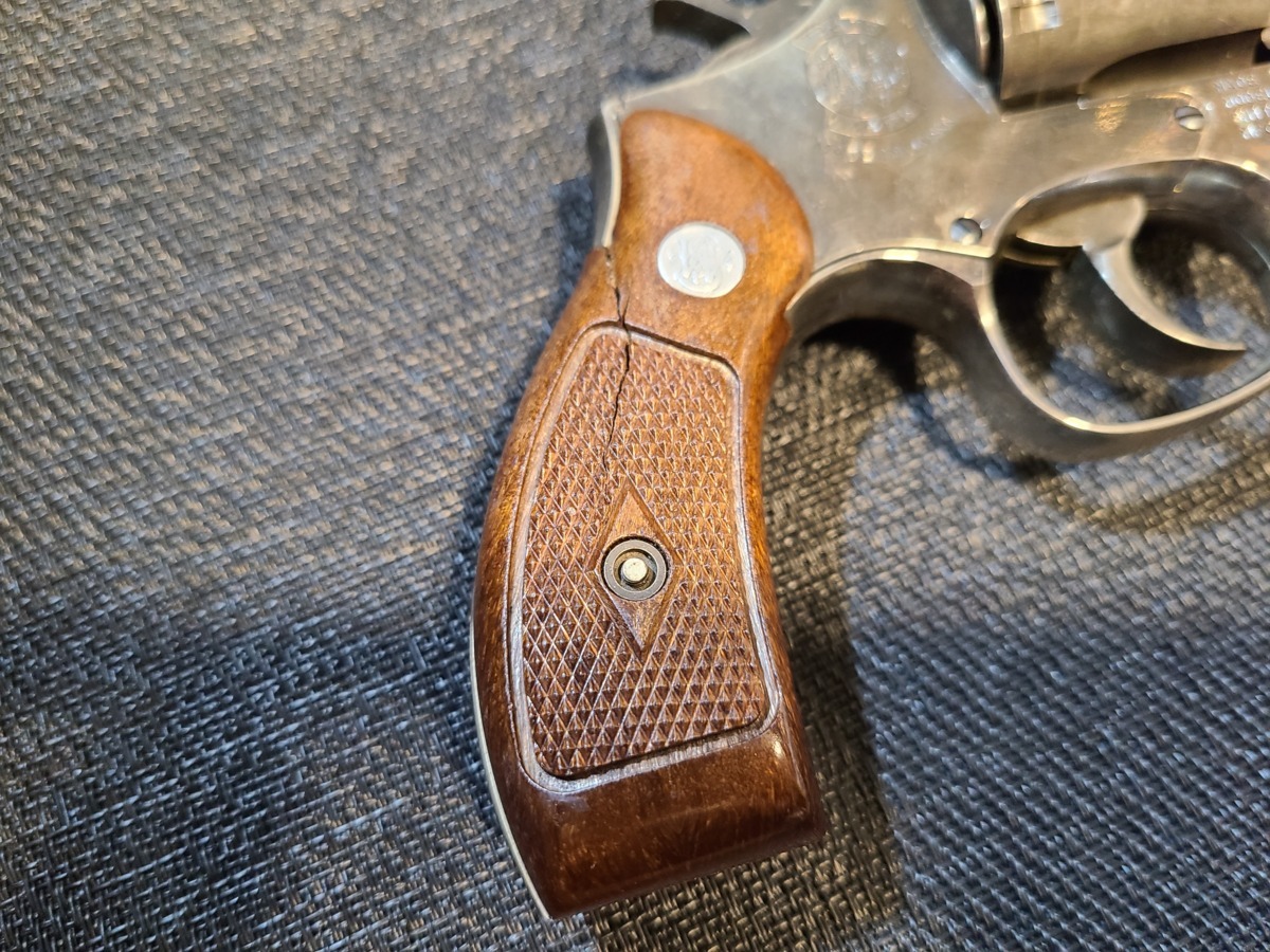 【KOKUSAI コクサイ　S&W.357 MAGNUM　MODEL 1982 モデルガン　中古　使用感あり】_画像5