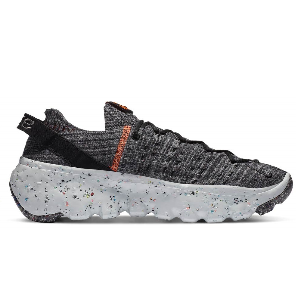 ☆NIKE SPACE HIPPIE 04 sustainable Flyknit 濃灰/黒/オレンジ 27.0cm ナイキ スペース ヒッピー 04 サステナブル CZ6398-002_画像2