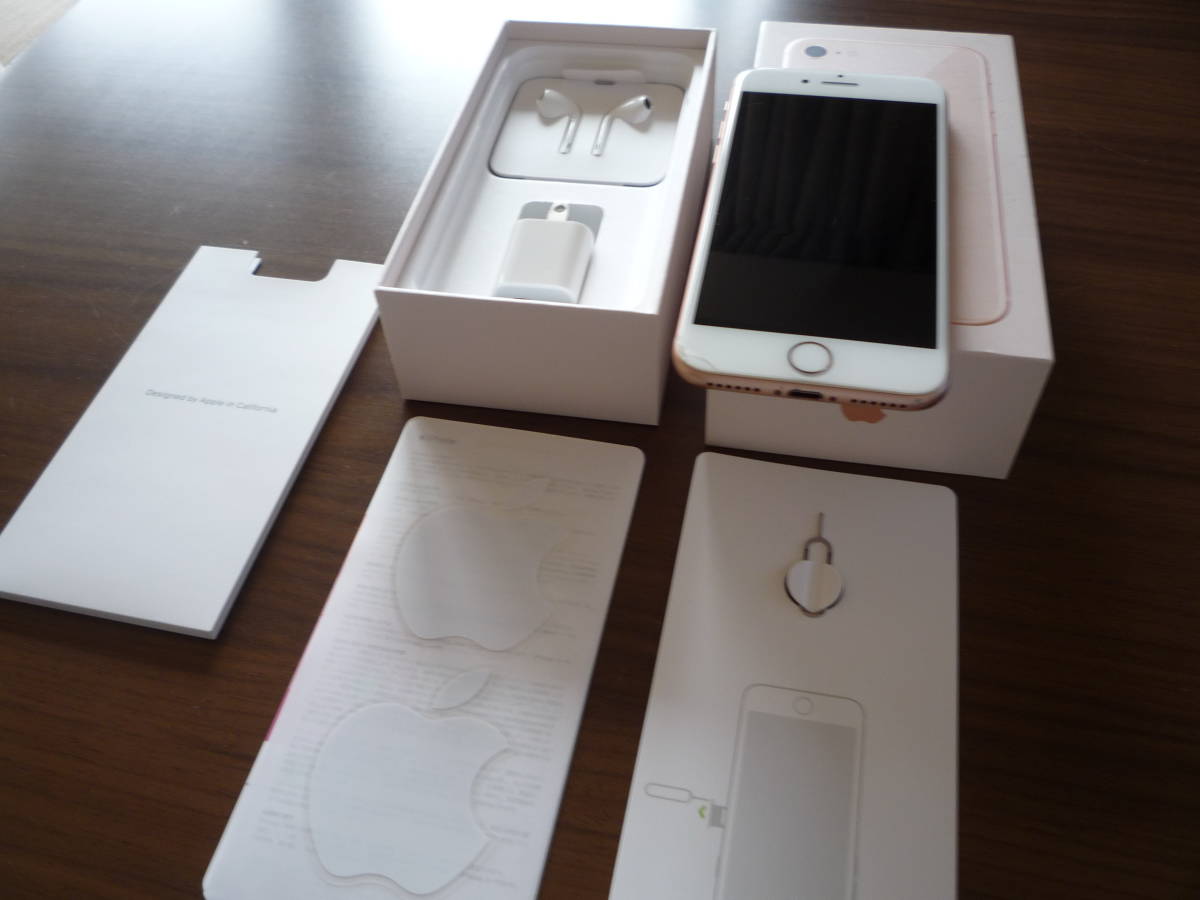 iPhone 8 MQ7A2J/A 64GB ピンク SIMフリー 利用制限〇 画面かどにヒビ