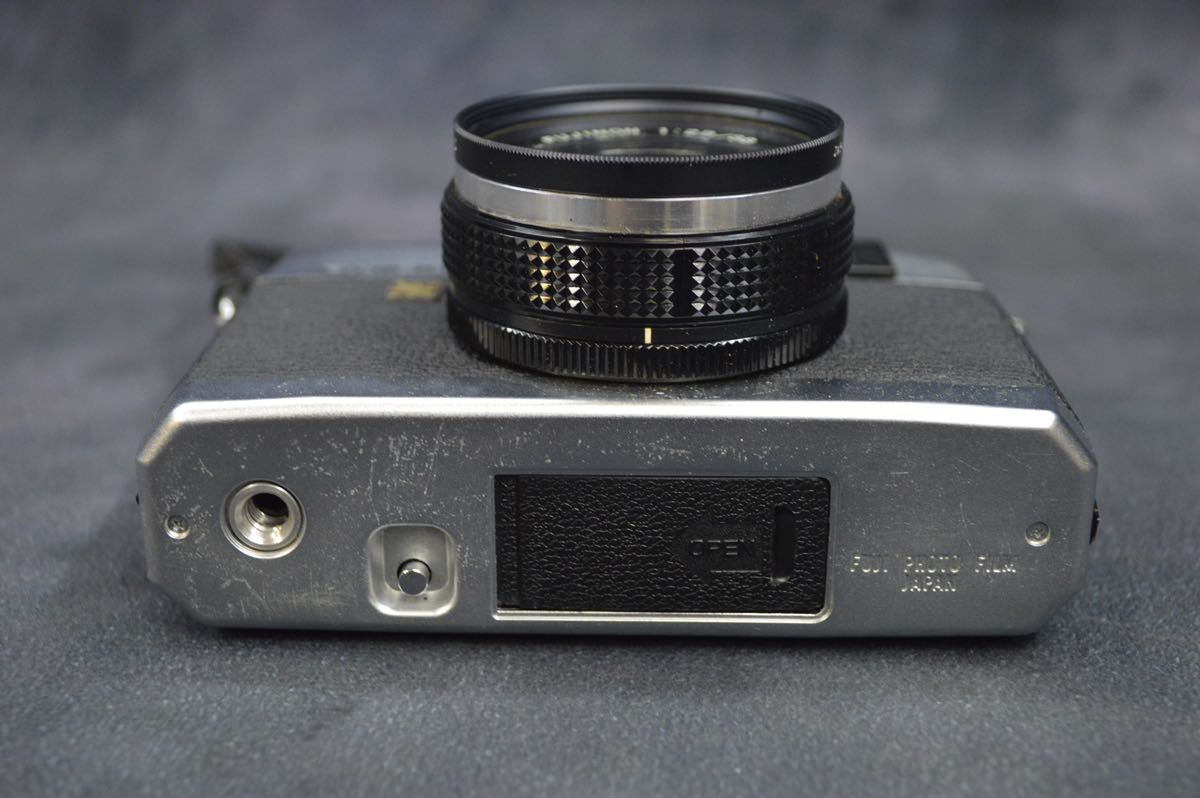 (NK☆) FUJICA GE 昭和レトロ モダン ヴィンテージ フィルム カメラ フジカ レトロ可愛い コンパクト 電子 シャッター フラッシュマチック_画像5