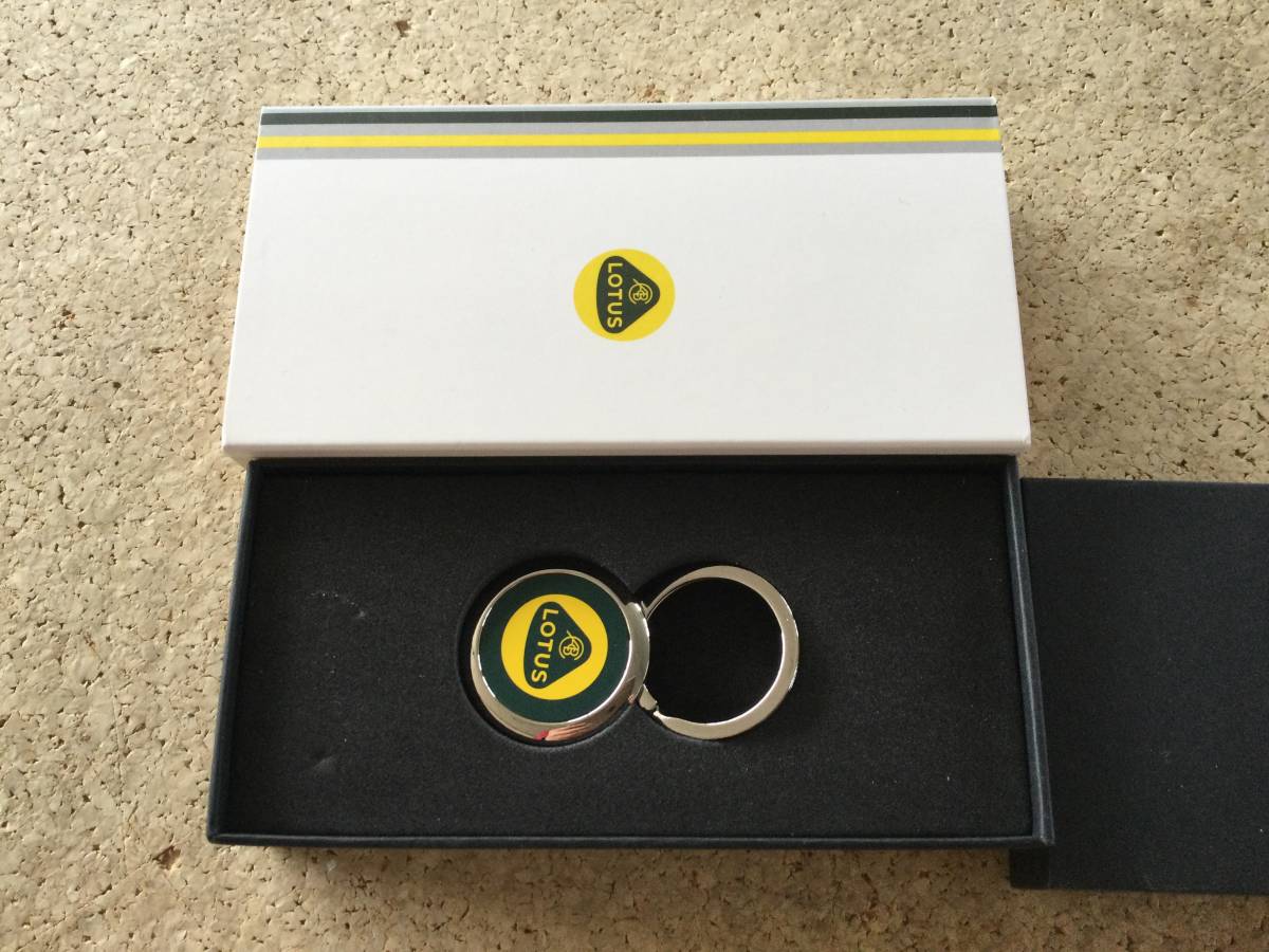  Lotus premium key holder round type 15SL