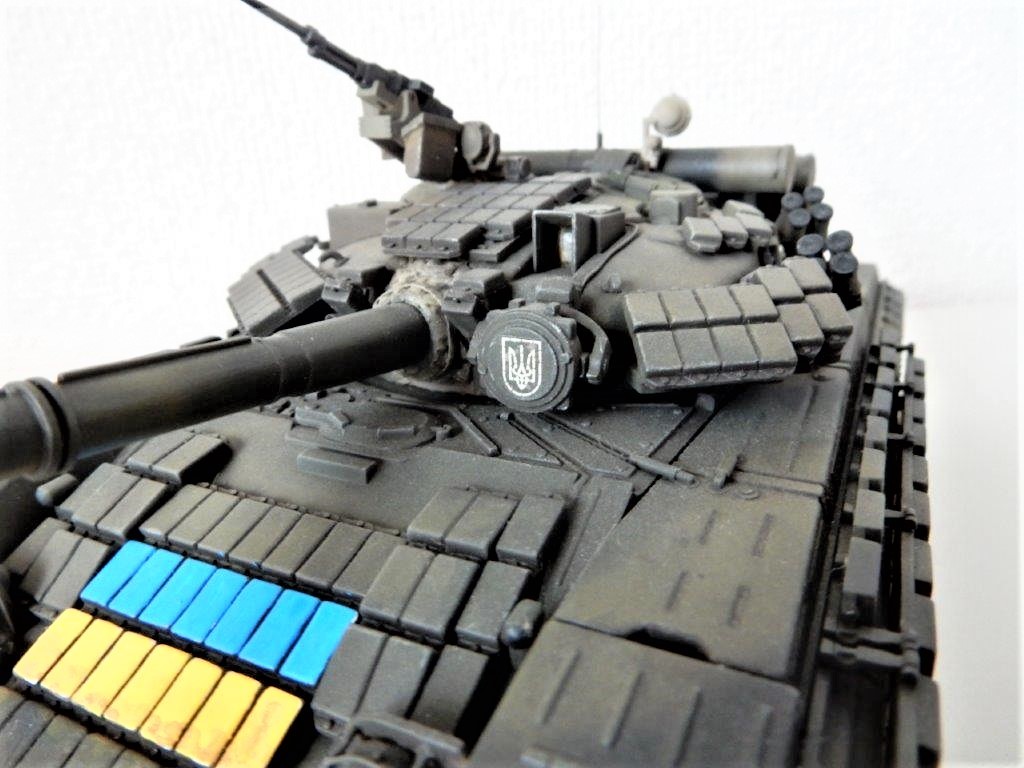 ウクライナSKIF製1/35ウクライナ軍T-64BV主力戦車完成品 冷戦時旧 ウクライナSKIF製1/35ウクライナ軍T-64BV主力戦車完成品 冷戦時旧