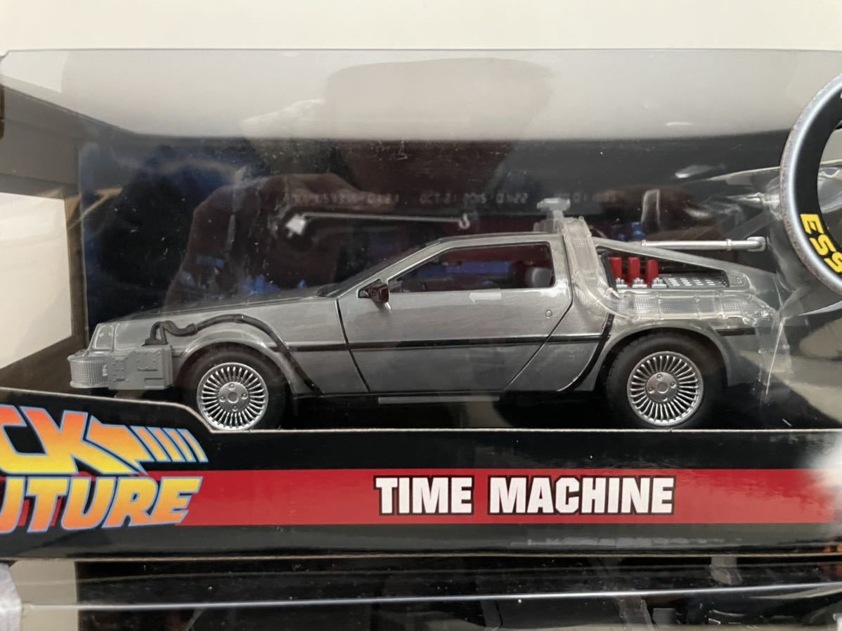 【JADA TOYS】1:24 BACK TO THE FUTURE ライト点灯 Ⅰ.Ⅱ.Ⅲ 3台セット 新品未開封の画像6