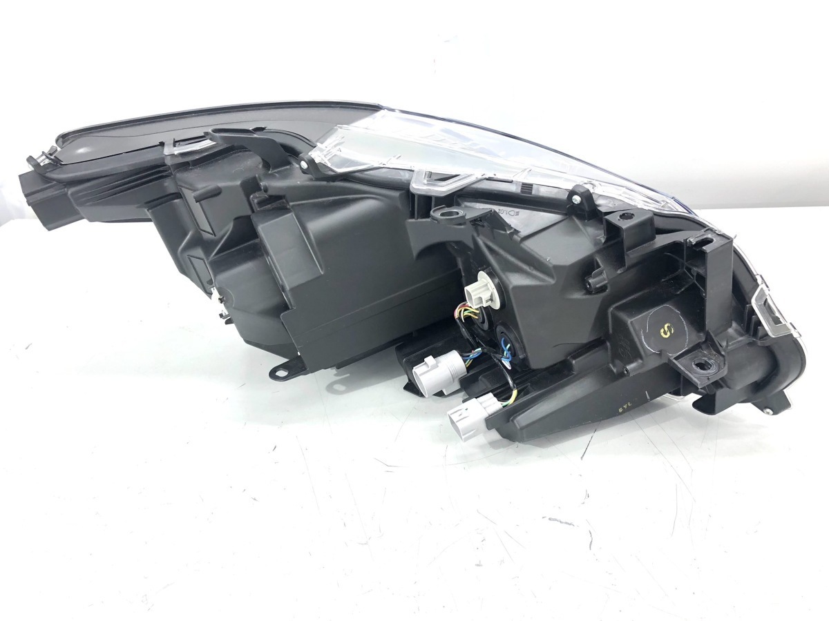 トヨタ クラウン 210系 後期 純正 ヘッドランプ 左 LED KOITO30-444