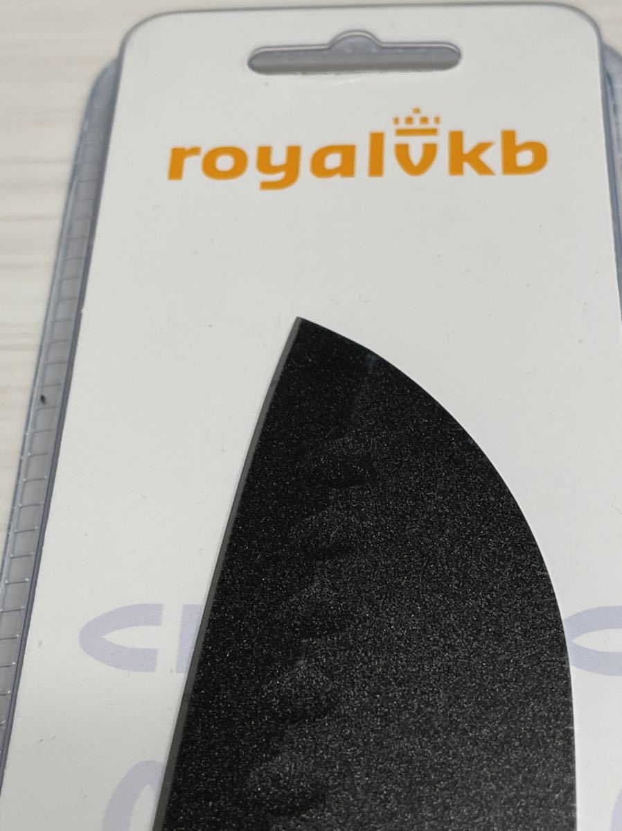 (送料無料)新品未使用品 royalvkb 三徳包丁32.5㎝(刃渡り18㎝)☆素材 ステンレススチール フッ素樹脂塗装膜加工