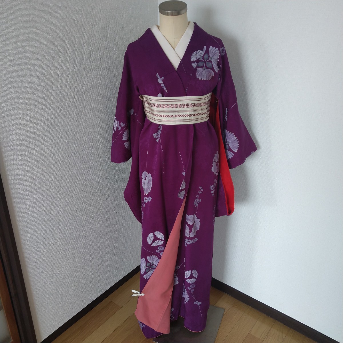 アンティーク着物　 着物　小紋　昭和レトロ　紫　花柄　汚れあり　正絹　中振袖　材料