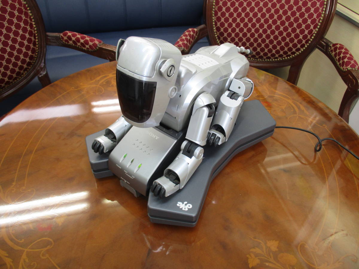 ☆稼働確認 SONY AIBO アイボ ERS-111電子バーチャル ペットロボット