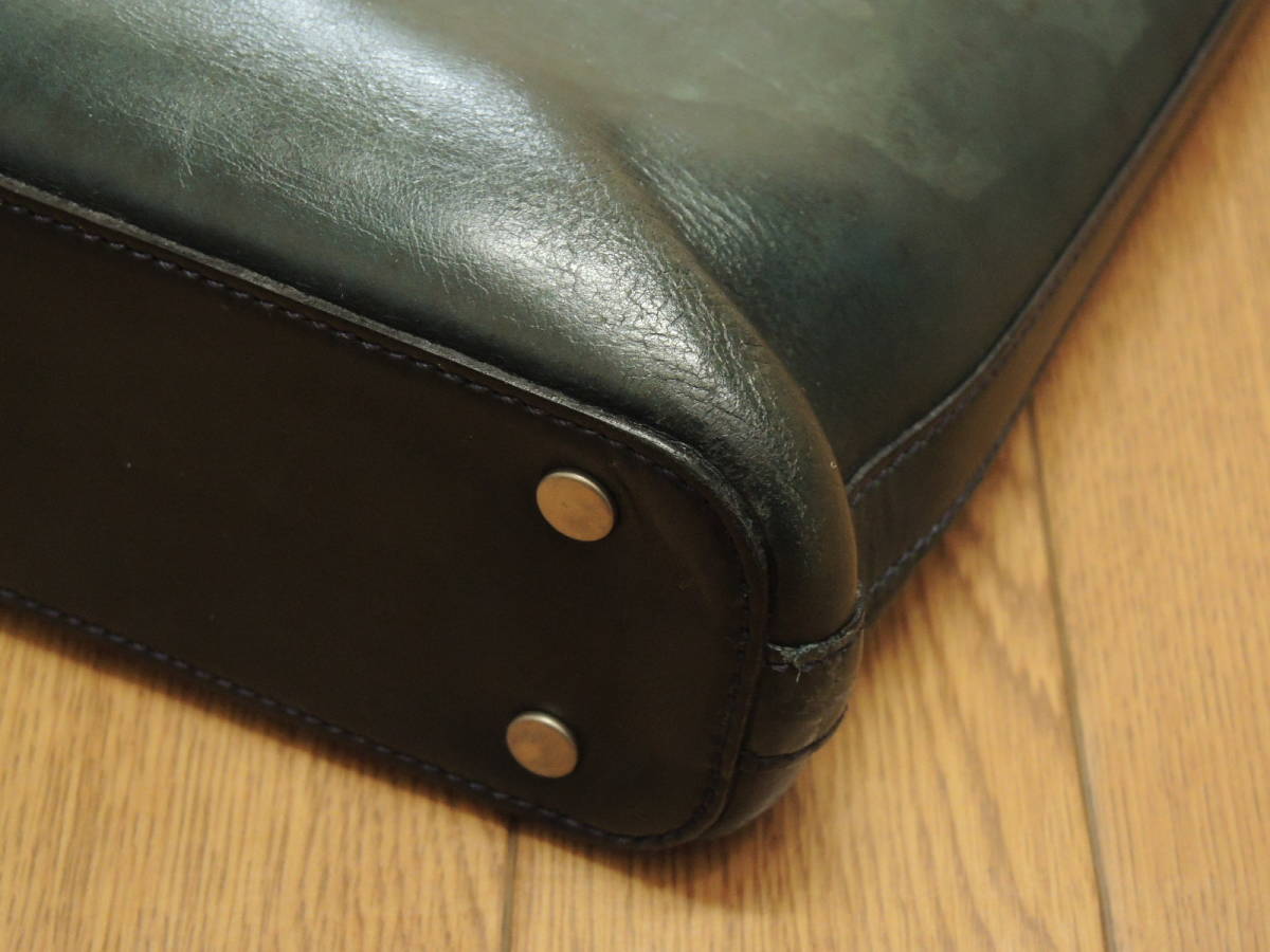 6万円　半世紀の歴史ある鞄製造ファクトリーがつくるWaxed Leatherの本格ブリーフ　HERGOPOCH　エルゴポック　職人気質な仕上がり_画像7